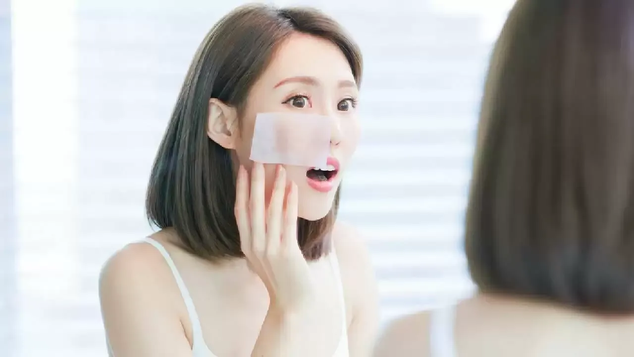 sure-and-easy-ways-to-get-rid-of-greasy-skin